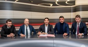 เอซี มิลาน เซ็นอิบราฮิโมวิชเรียบร้อย