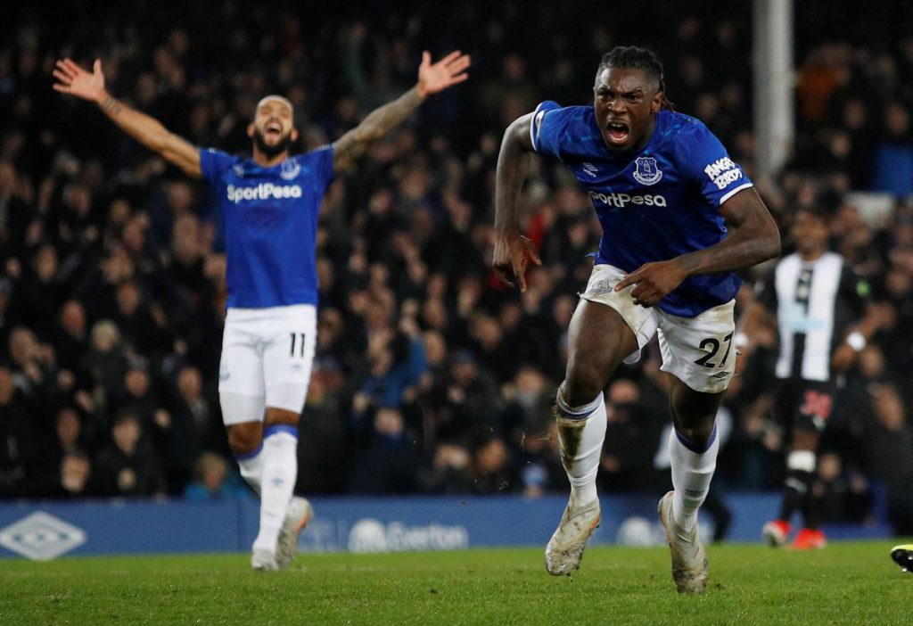 เอฟเวอร์ตัน ช็อกนำ 2 ตุงแต่จบเกมเสมอ 2-2