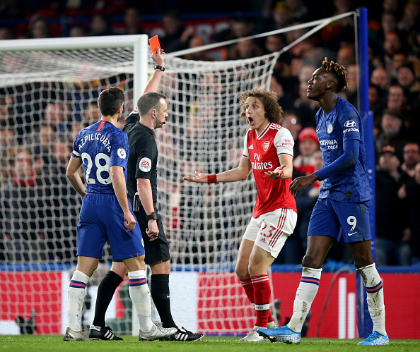 อาร์เซน่อล 10 คนฮึดสู้ บุกเสมอ เชลซี