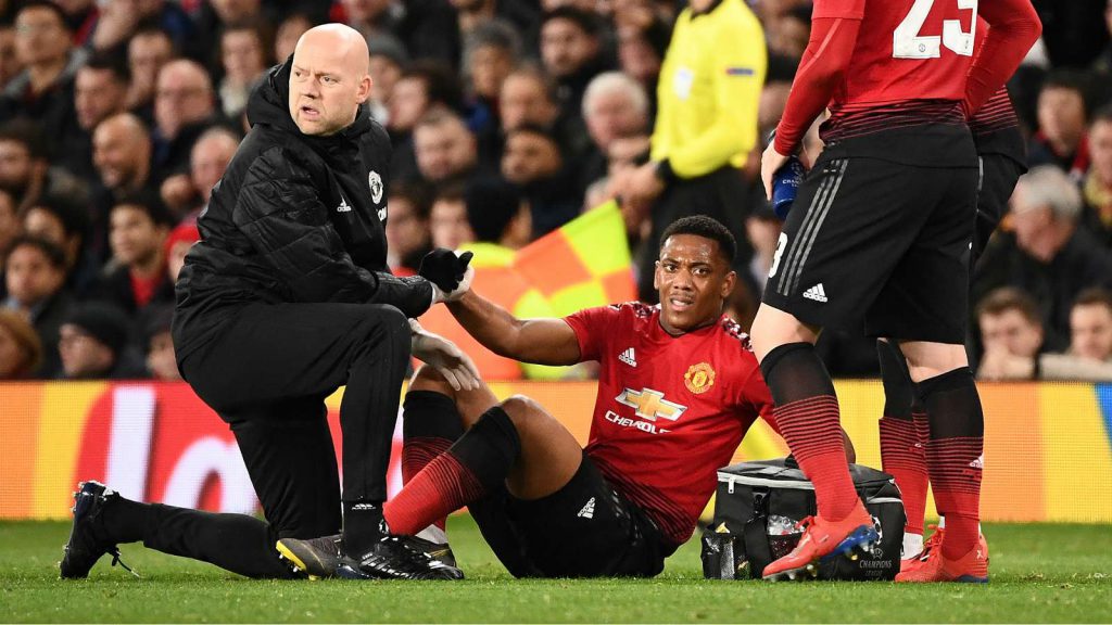 ปีศาจแดง