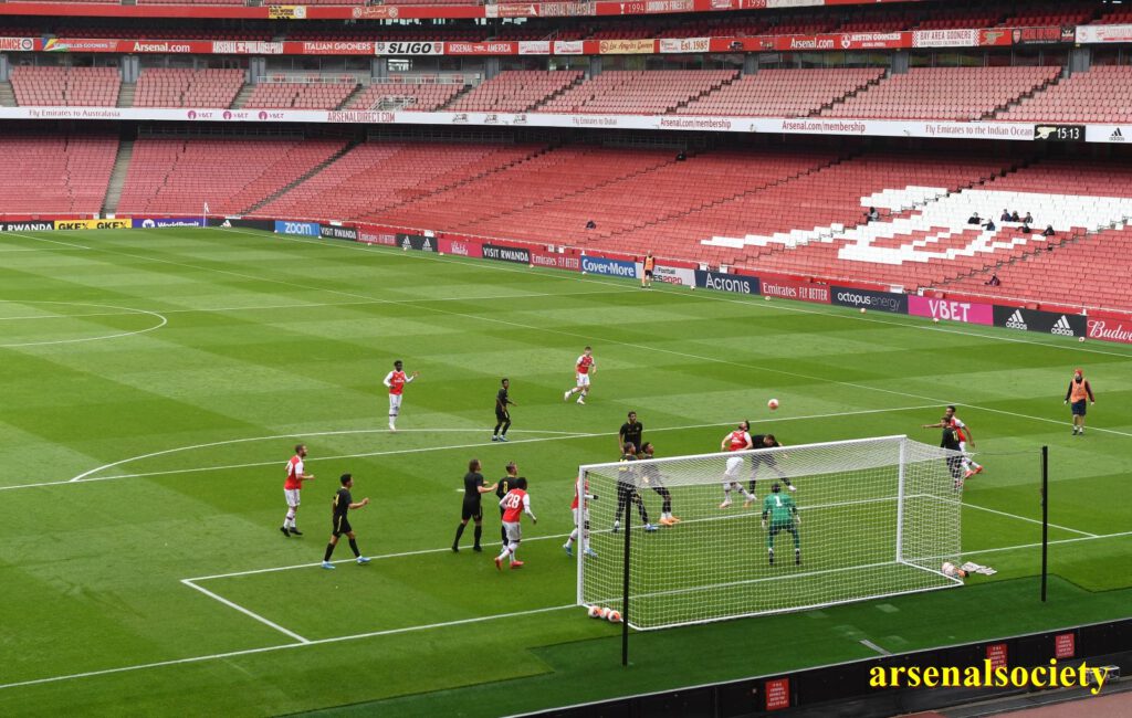 อาร์เซน่อล