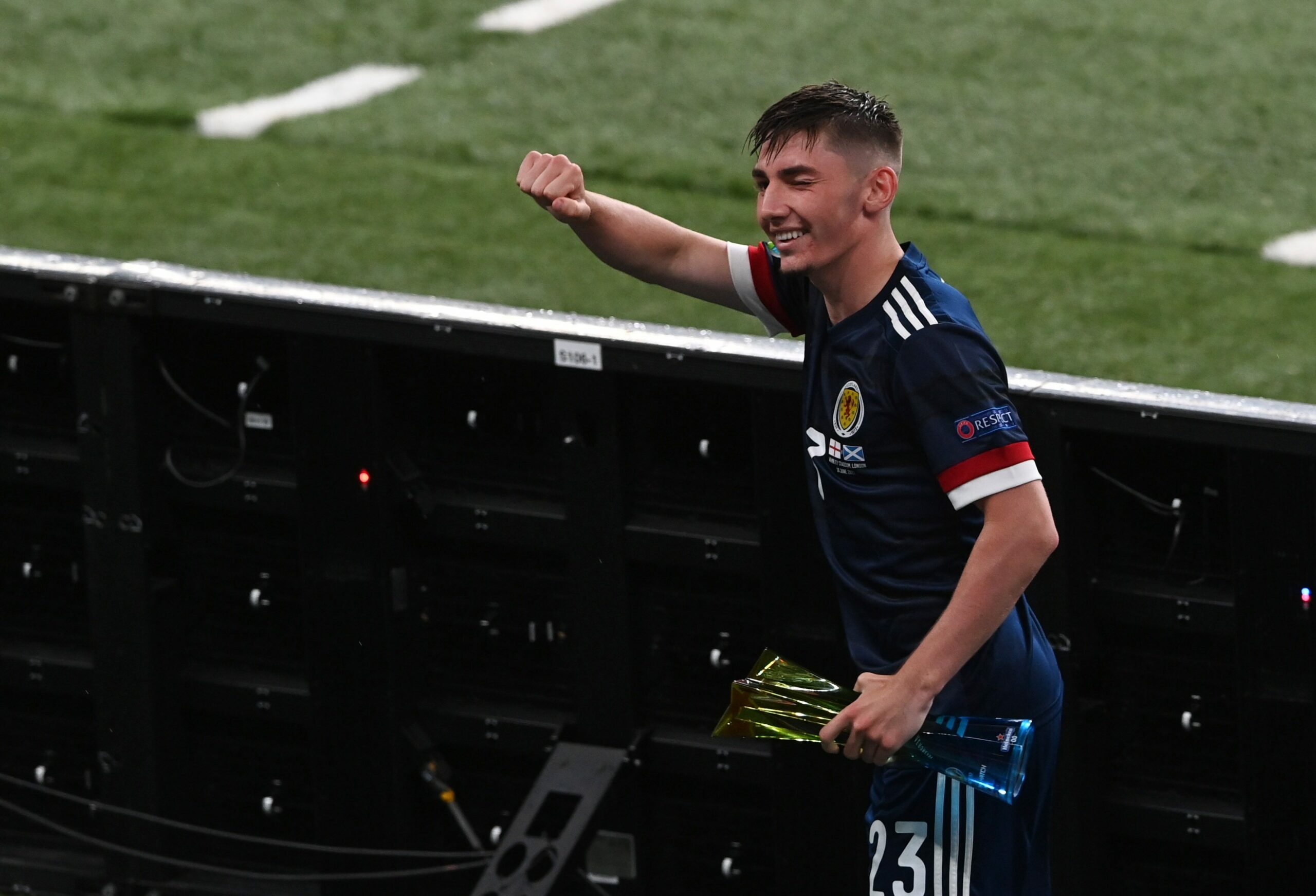 อังกฤษโล่งใจ! ไร้แข้งติดโควิดหลังดวลสก็อตแลนด์