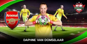 นักเตะ Daphne van Domselaar
